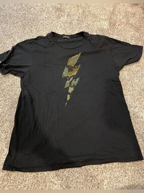 Dry Goods- Graphic t-shirt